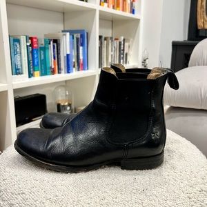 Frye Chelsea Boot